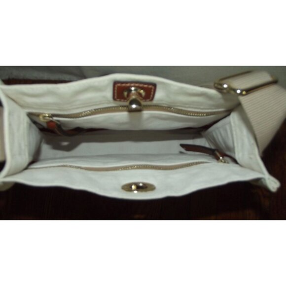 Dooney & Bourke White Canvas Shoulder Crossbody Bag Adjustable Strap & Turn Lock - Picture 13 of 15